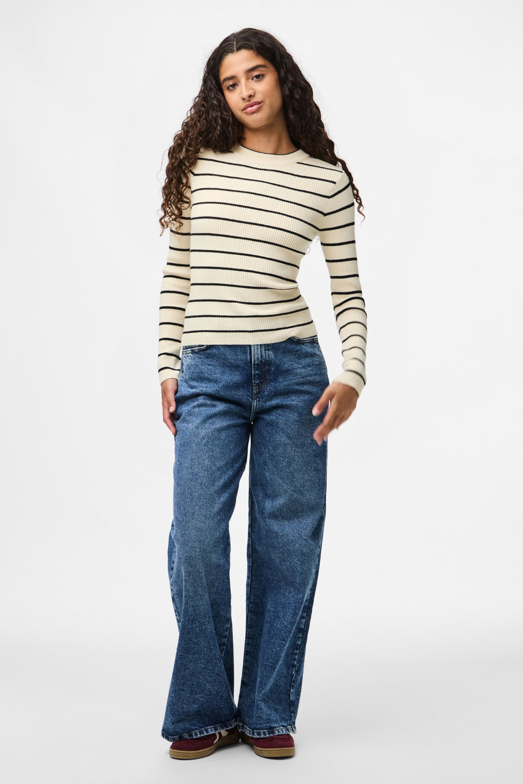 Mira New O-Neck Knit - Råhvid/Sort