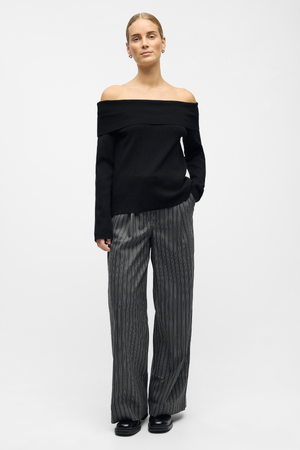 Reynard Off Shoulder Strik - Sort