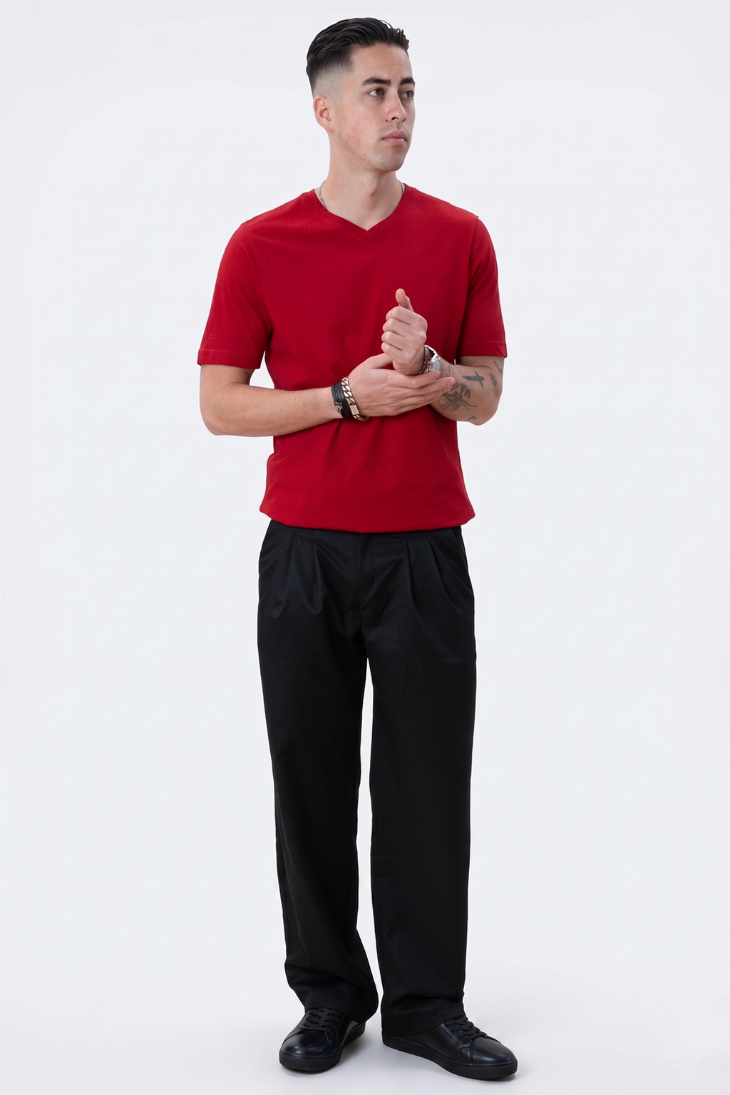 Basic V-neck t-shirt - Rød