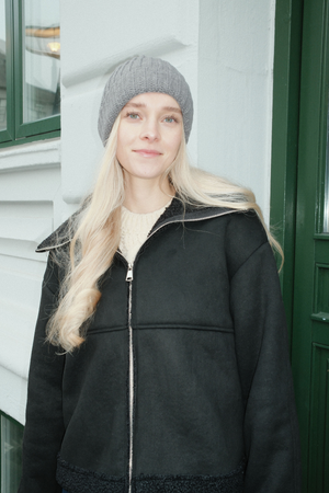 Ribbed Beanie - Mørkegrå