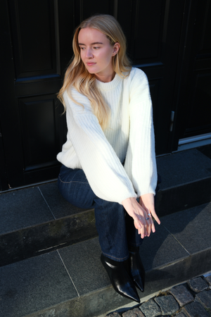 Gabriela Strik - Hvid