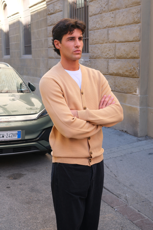 Milo Strik Cardigan - Sand