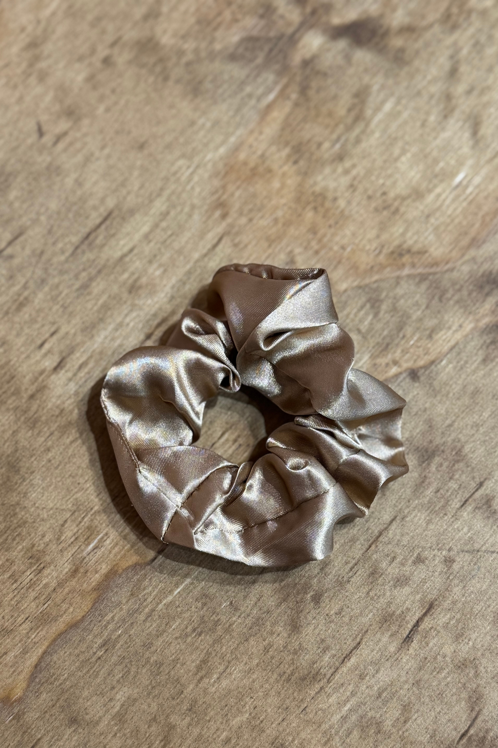 Scrunchie - Lysebrun (Sample)