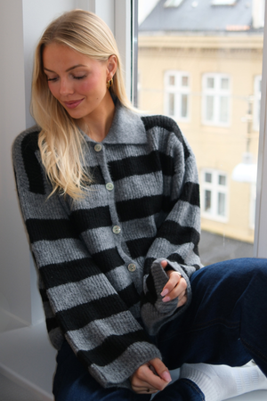 Josie Polo Strik - Grå/Sort