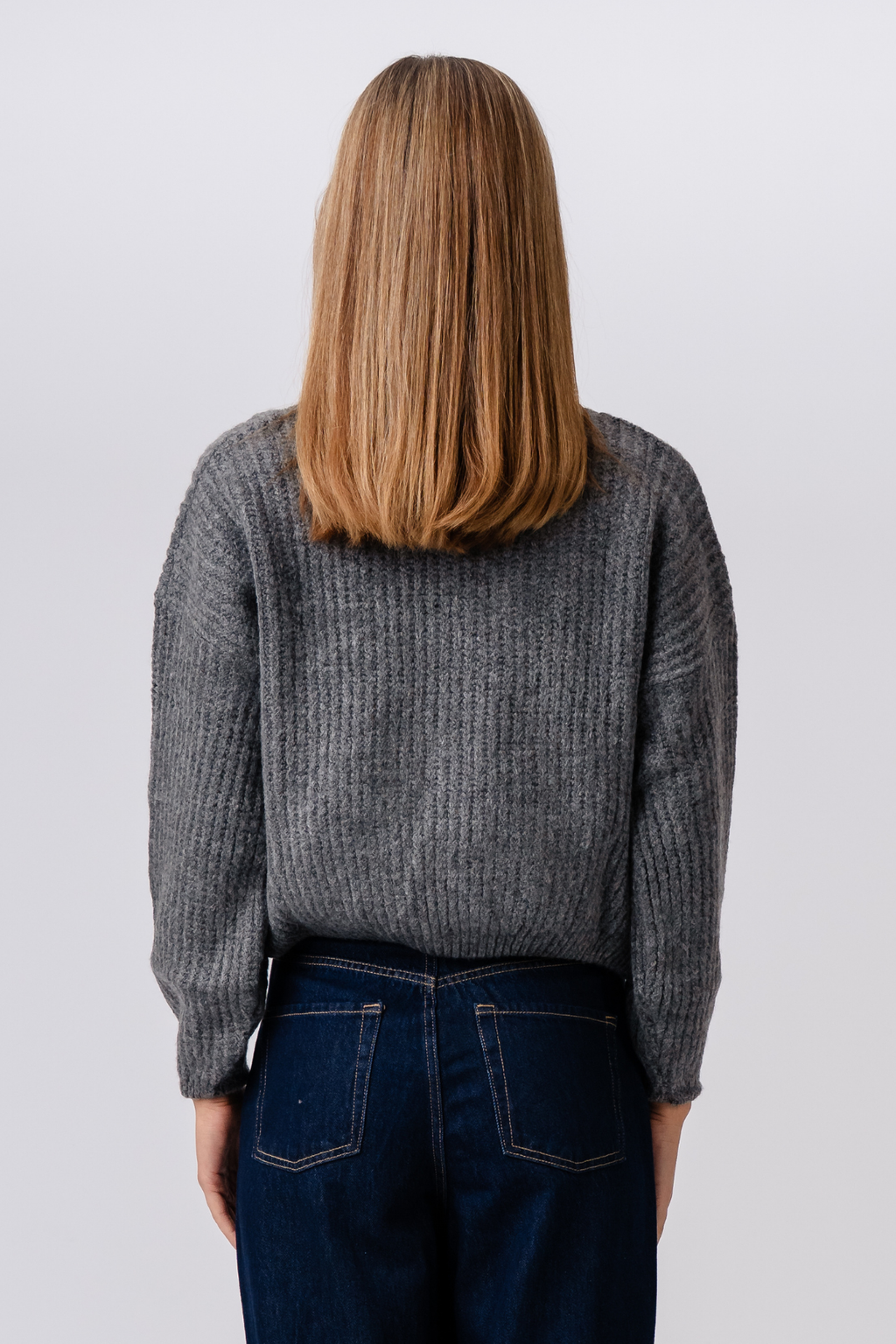 Gabriela Strik - Grå