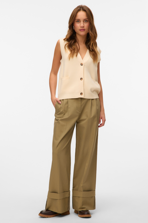 Saba V-neck Vest Med Knapper - Birk