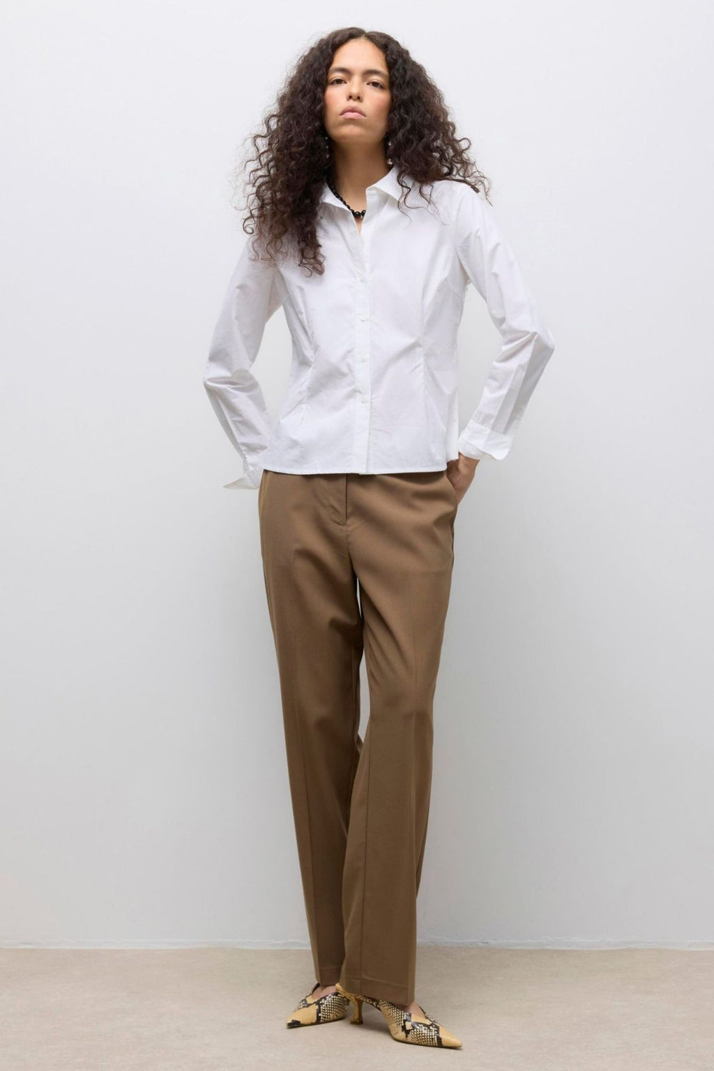 Ums V-Neck T-shirt - Klar Hvid