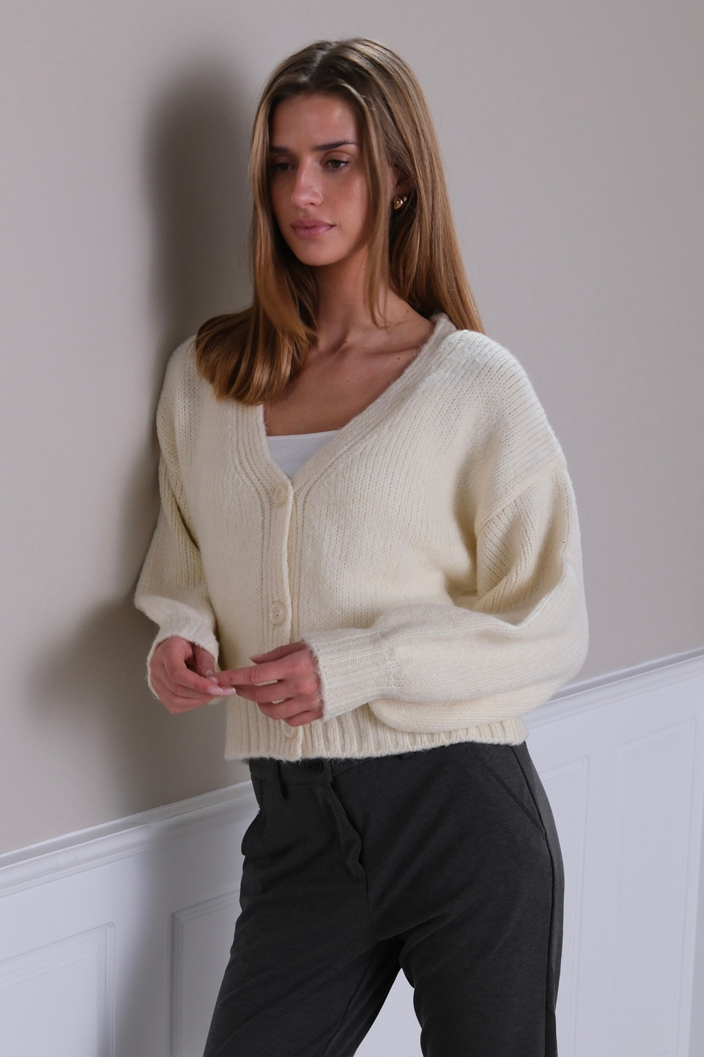 V-Neck Cardigan - Ecru