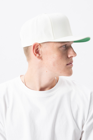 Classic Snapback - White