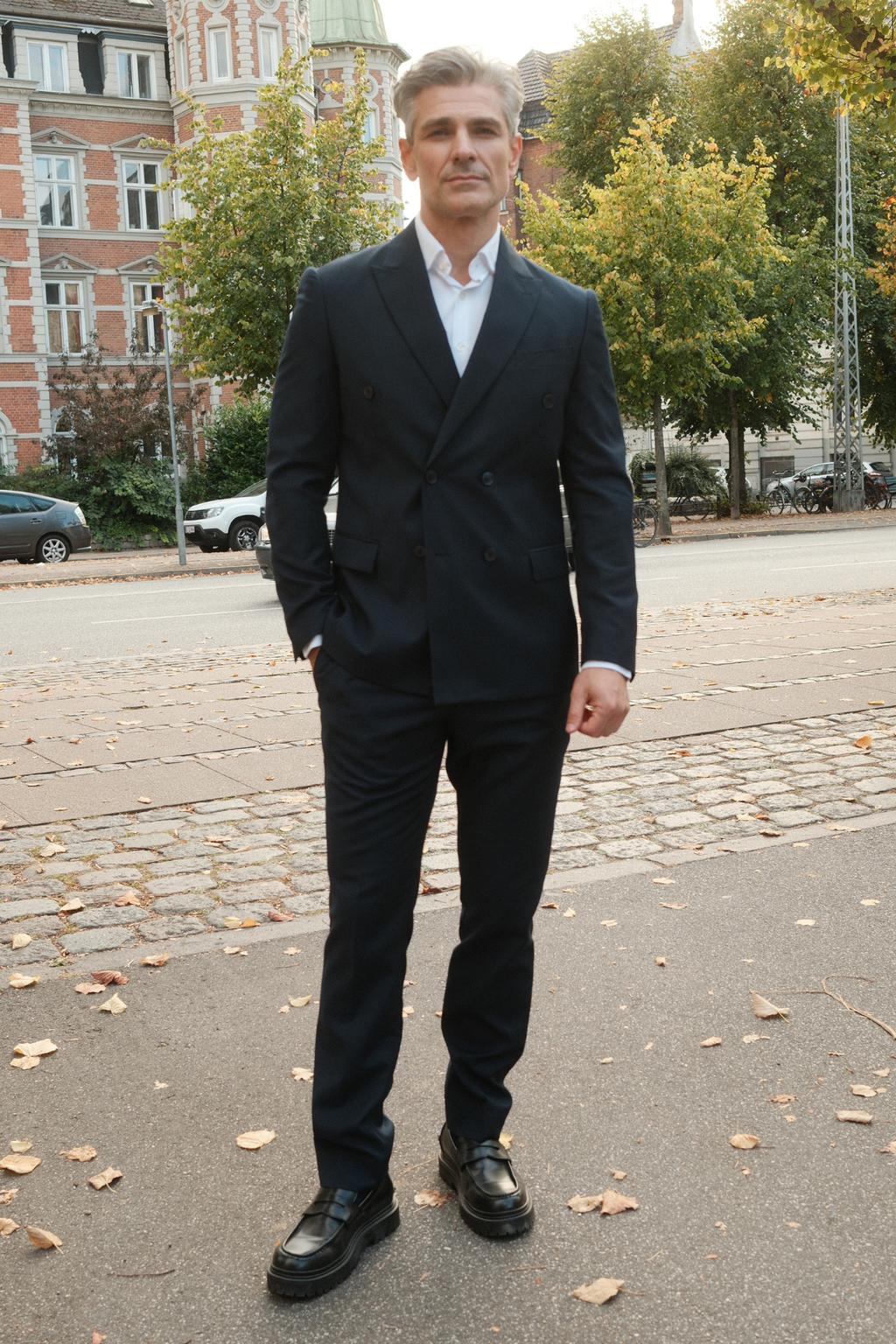 Premium Dobbeltradet Jakkesæt (Sort)