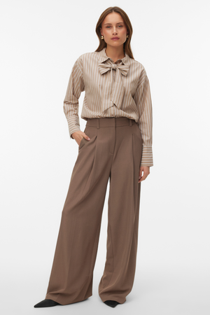 Islunn Skjorte med Sløjfe - Silver Mink Snow White