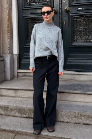 Emma Strik - Lysegrå Meleret