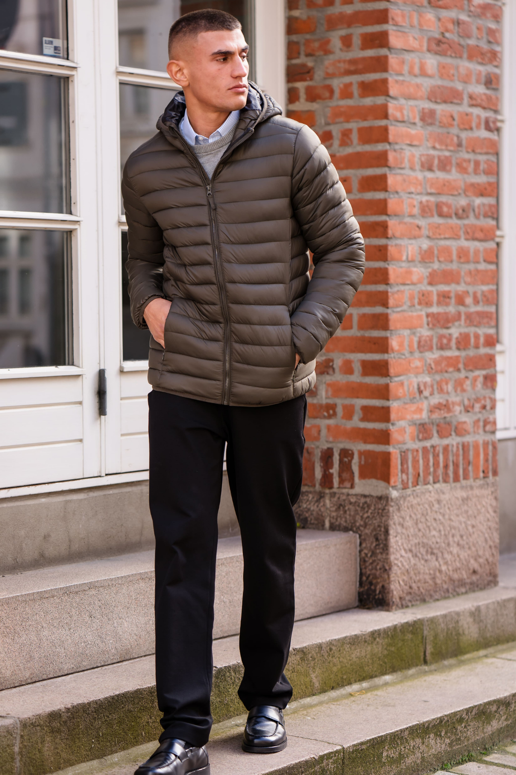 Hooded Let Puffer Jakke - Oliven