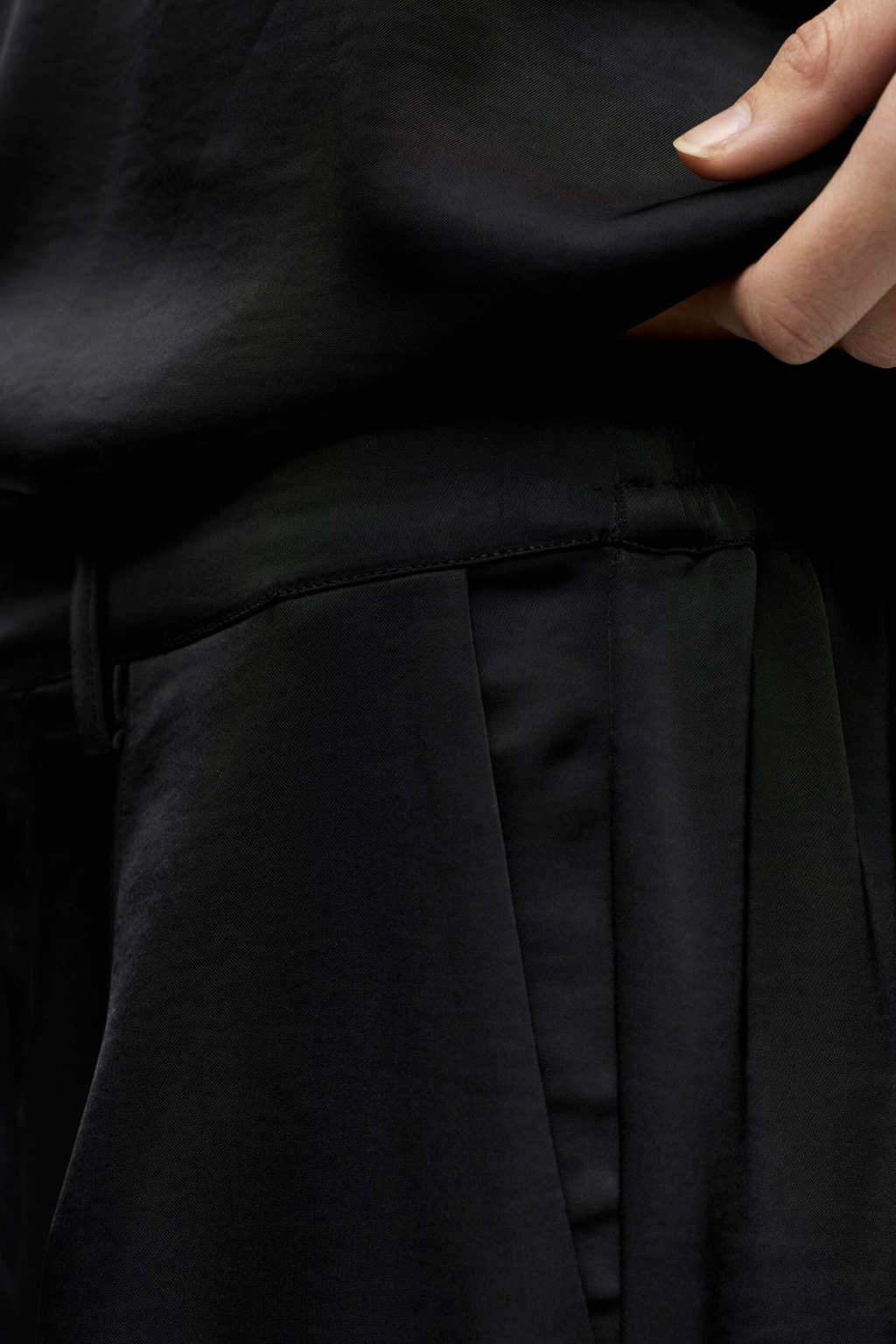 Chilli Lisa Buks - Sort