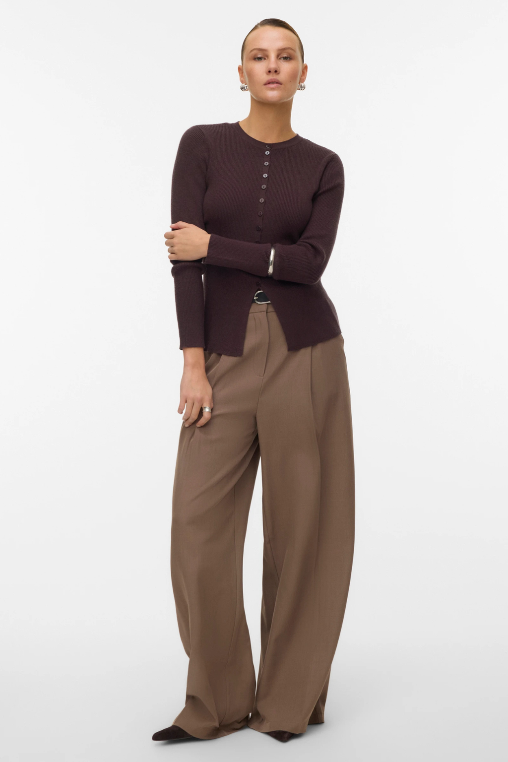 Ukino Strikcardigan med Rund Hals - Chocolate Plum