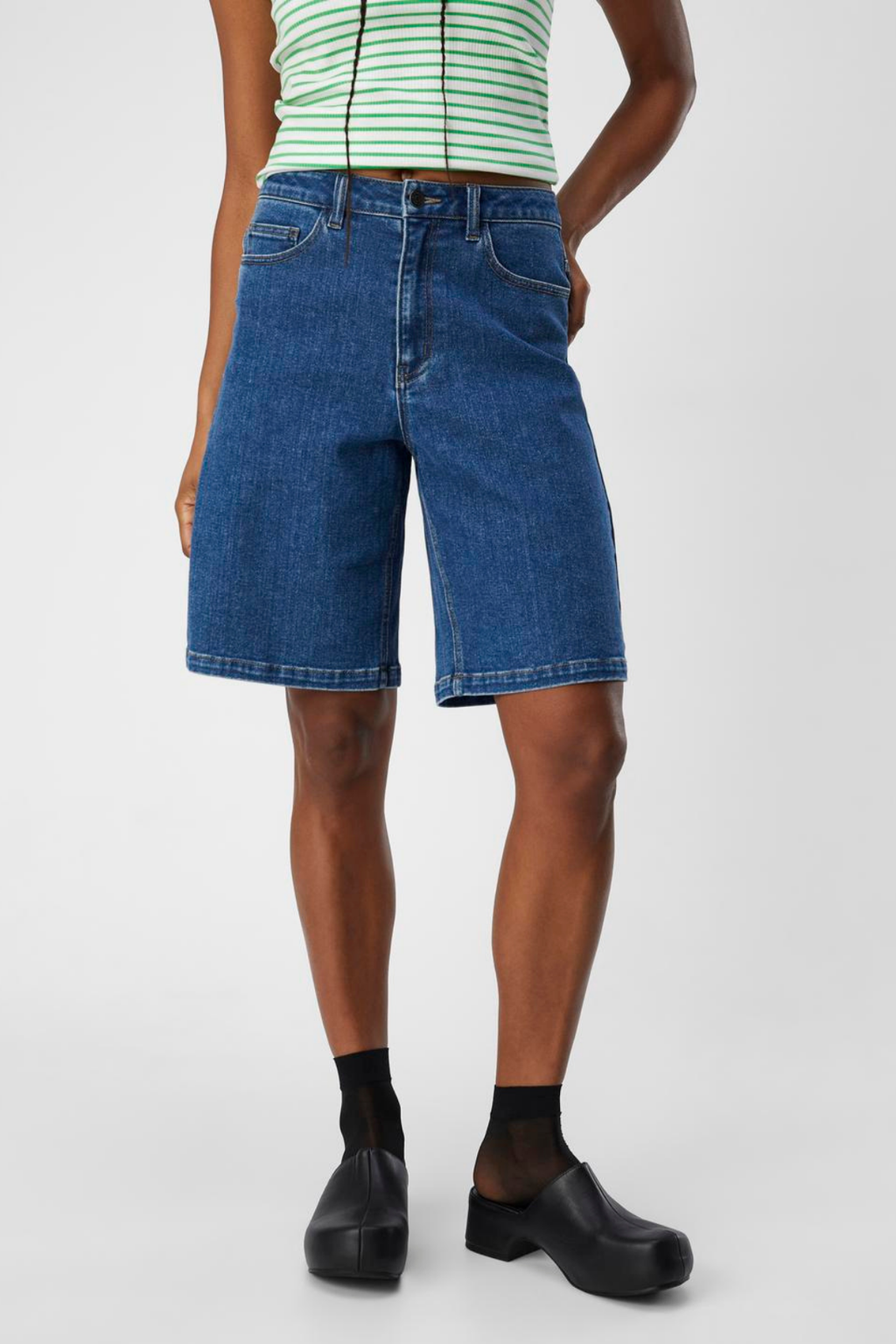 Carol Denim Shorts - Medium Blue Denim