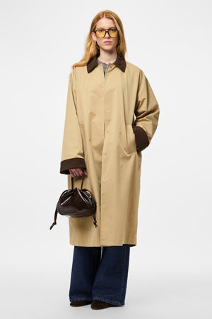 Jorma Long Light Jacket - Travertine Hot Fudge