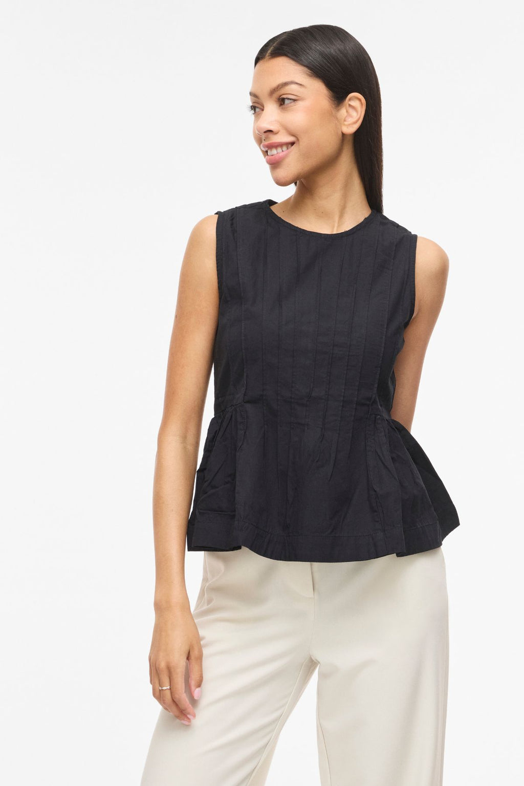Jimba O-Neck Top - Black Beauty