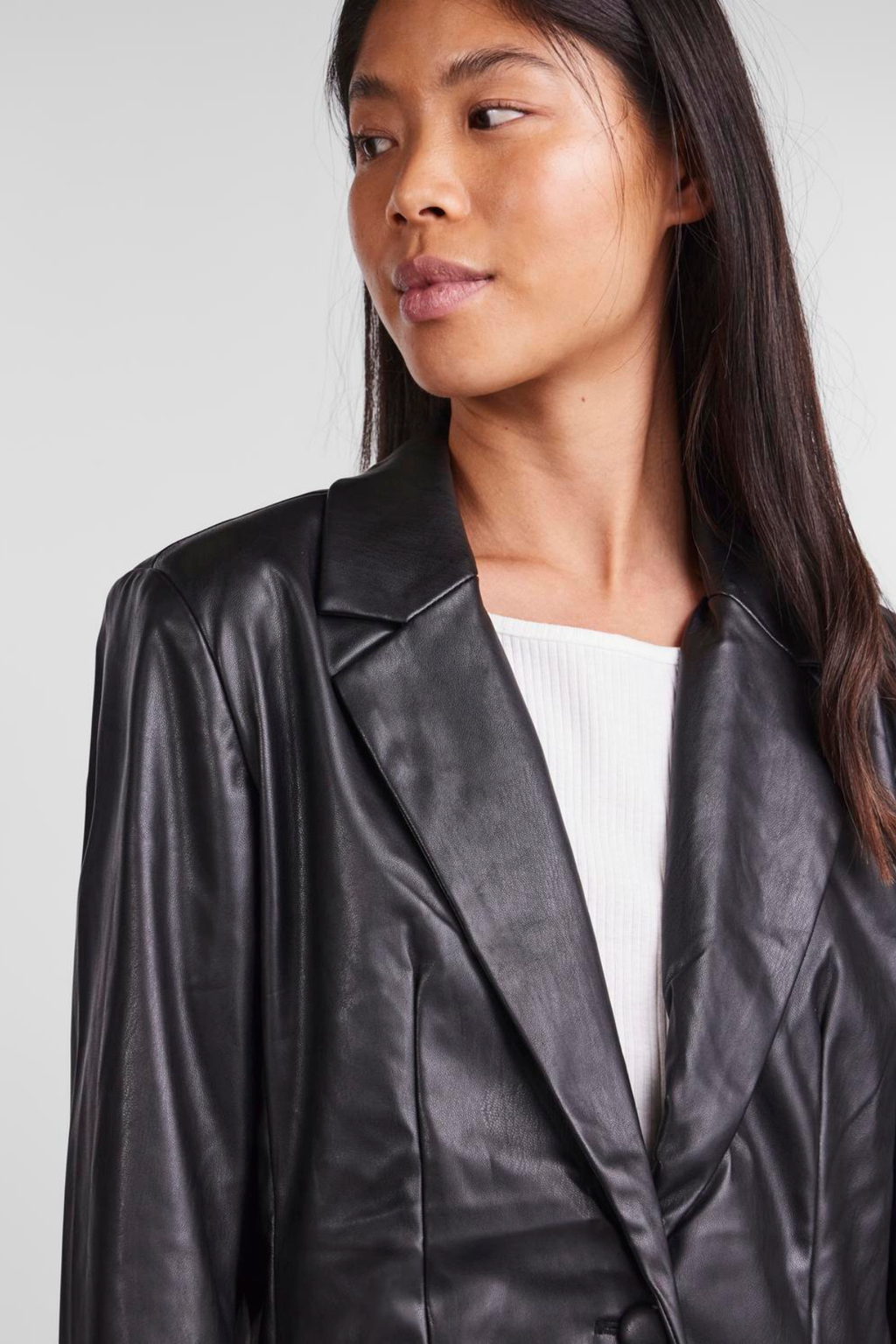 Nicole Blazer - Sort