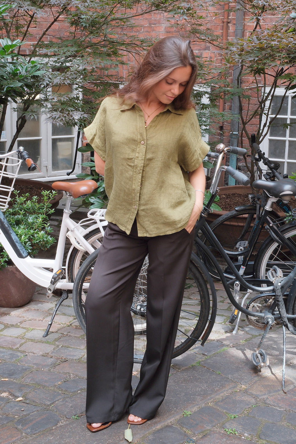 Astrid Hørskjorte - Olivengrøn