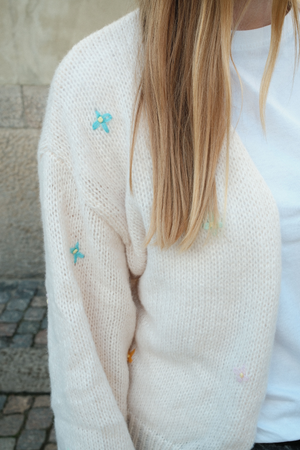 Handmade flower cardigan - Hvid