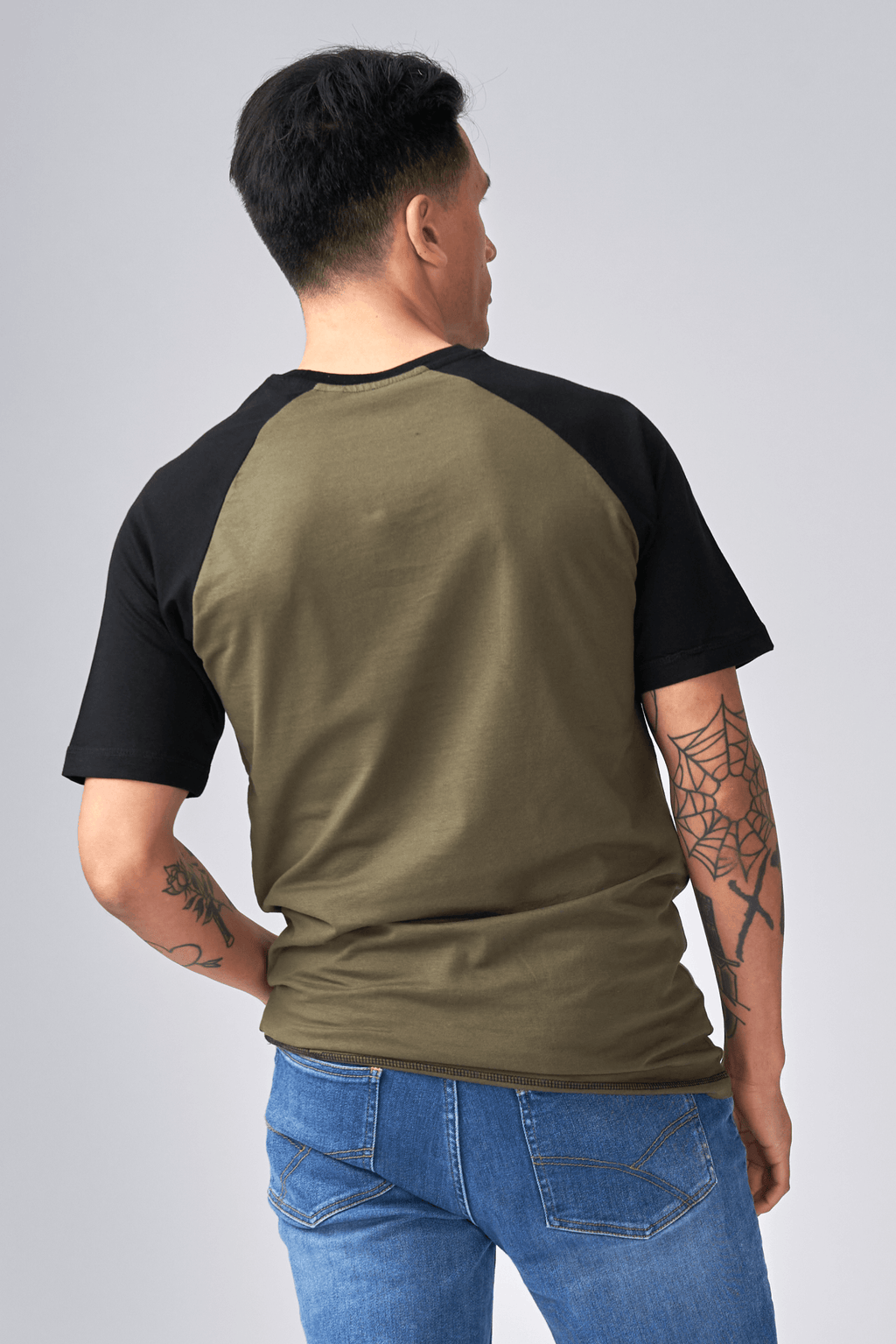 Basic raglan T-shirt - Sort-Army