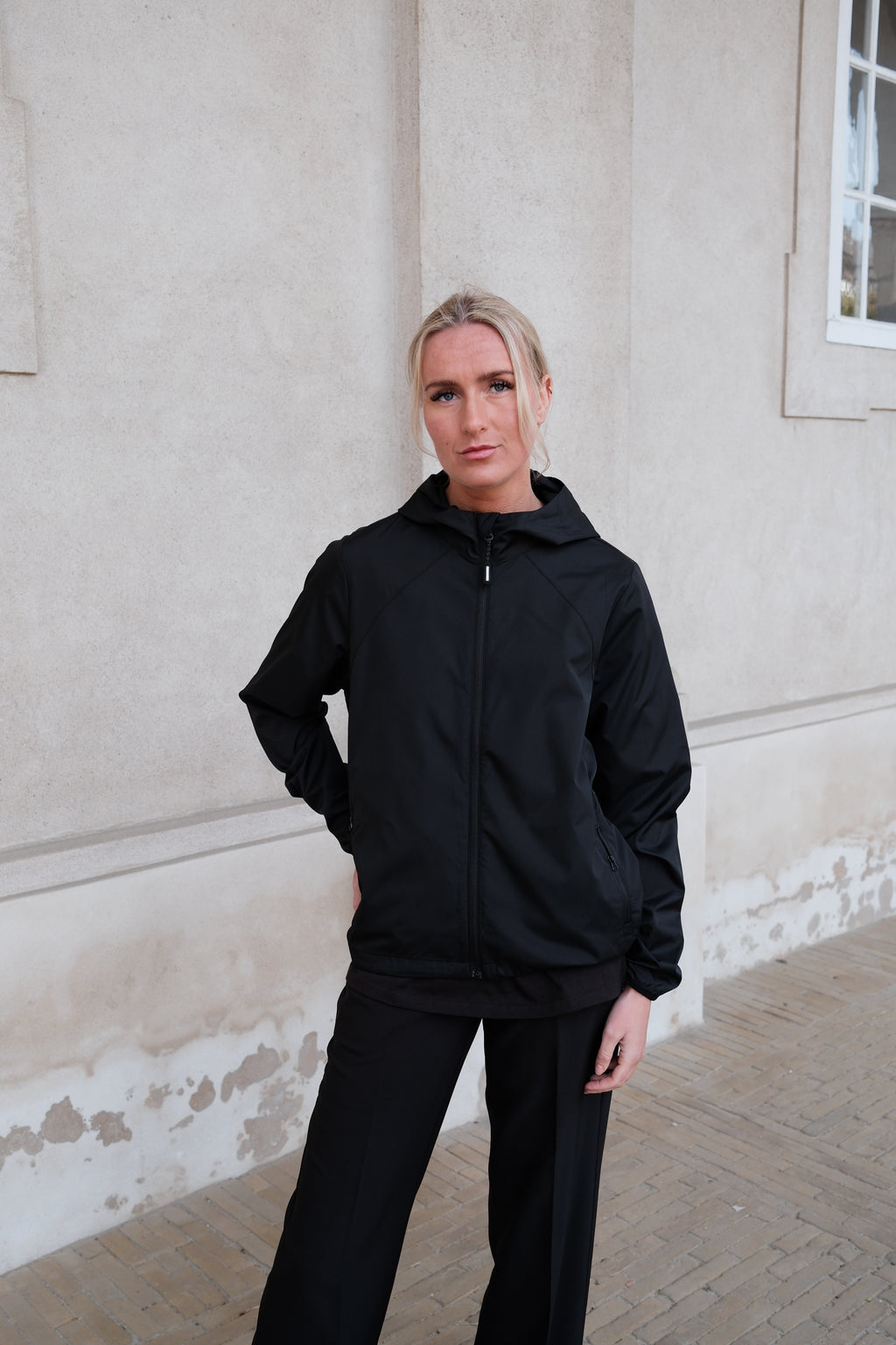 Victoria Windbreaker - Sort