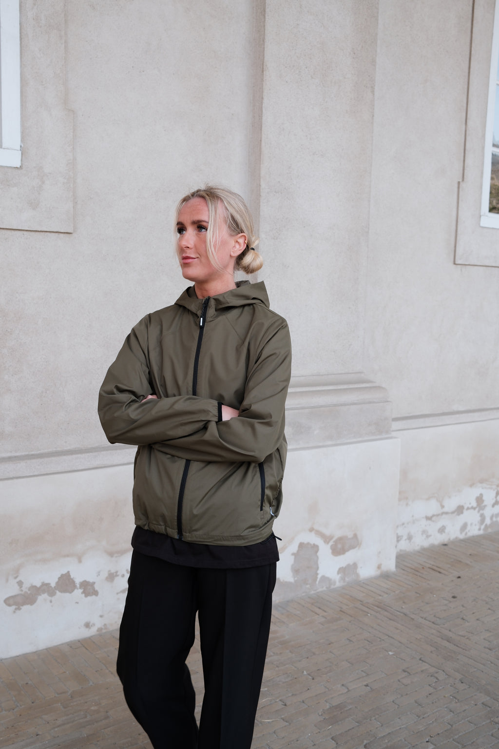 Victoria Windbreaker - Olive