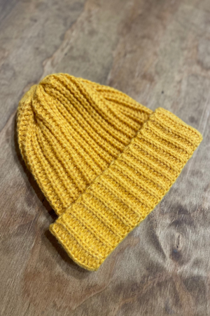 Ribbed Beanie - Gul