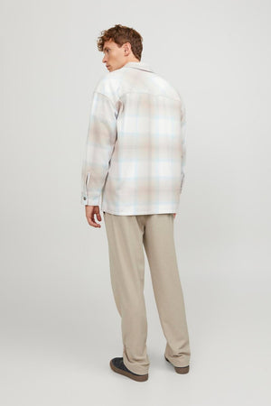 Karl Pierre Bukser - Crockery