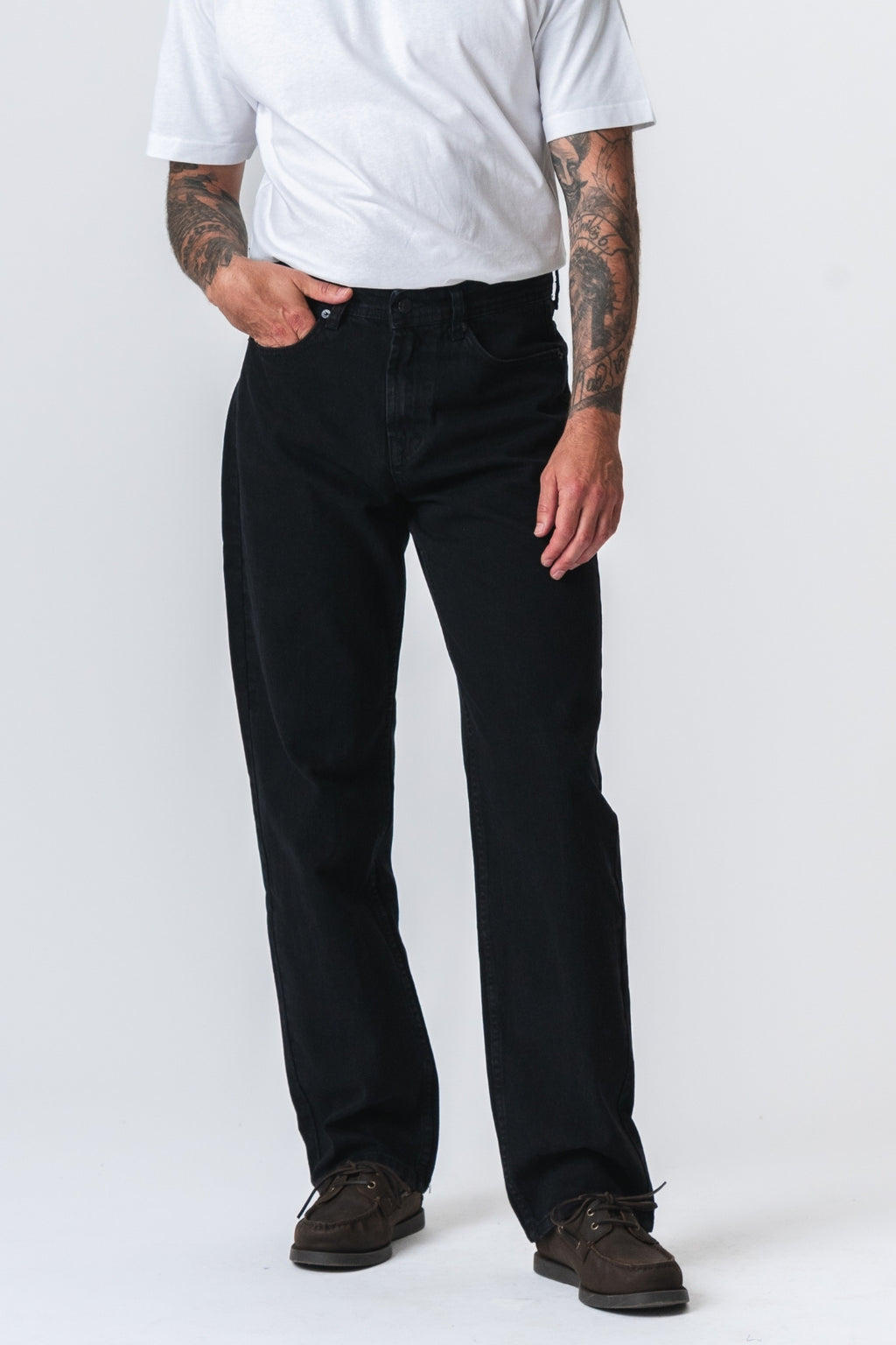 Noah Loose Fit Jeans - Solid Sort