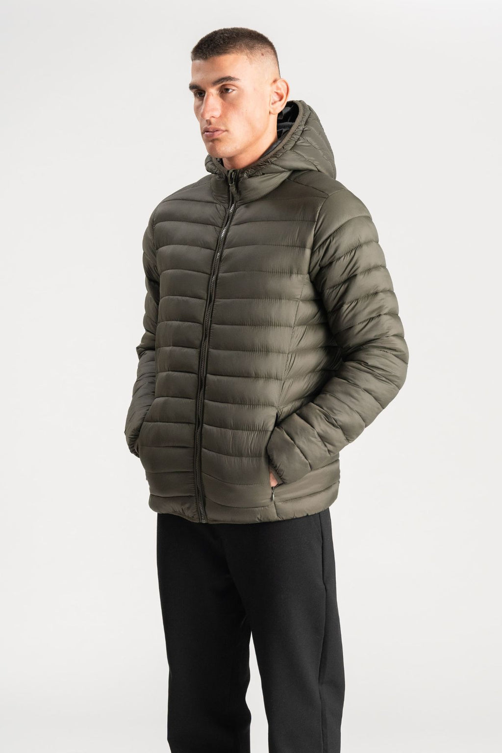 Hooded Let Puffer Jakke - Oliven