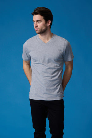 Basic V-neck t-shirt - (7 stk.)