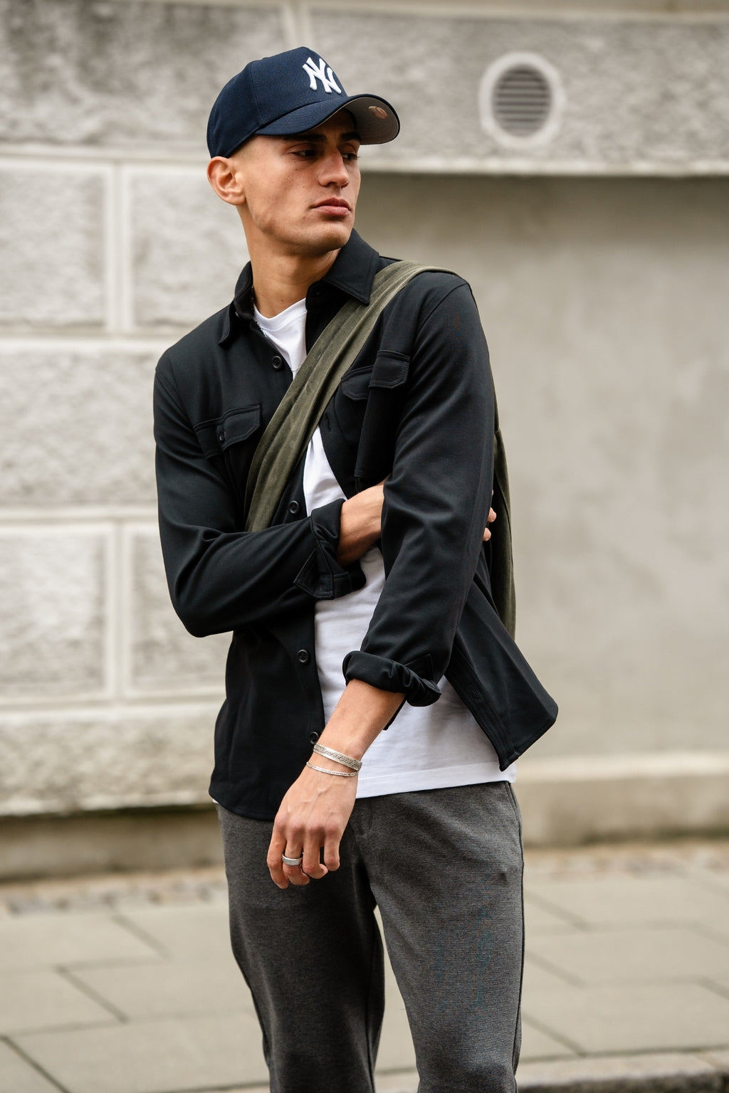 Performance Regular Overshirt - Sort