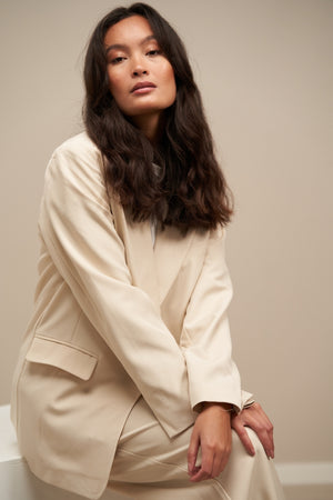 Oversized Suit (Beige)