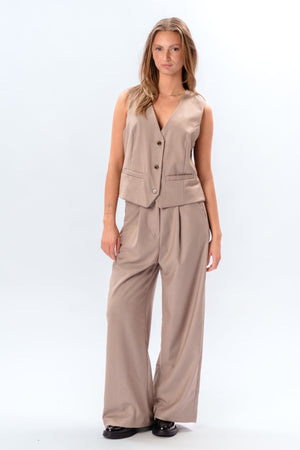 Nadia Vest og Pants (Beige)