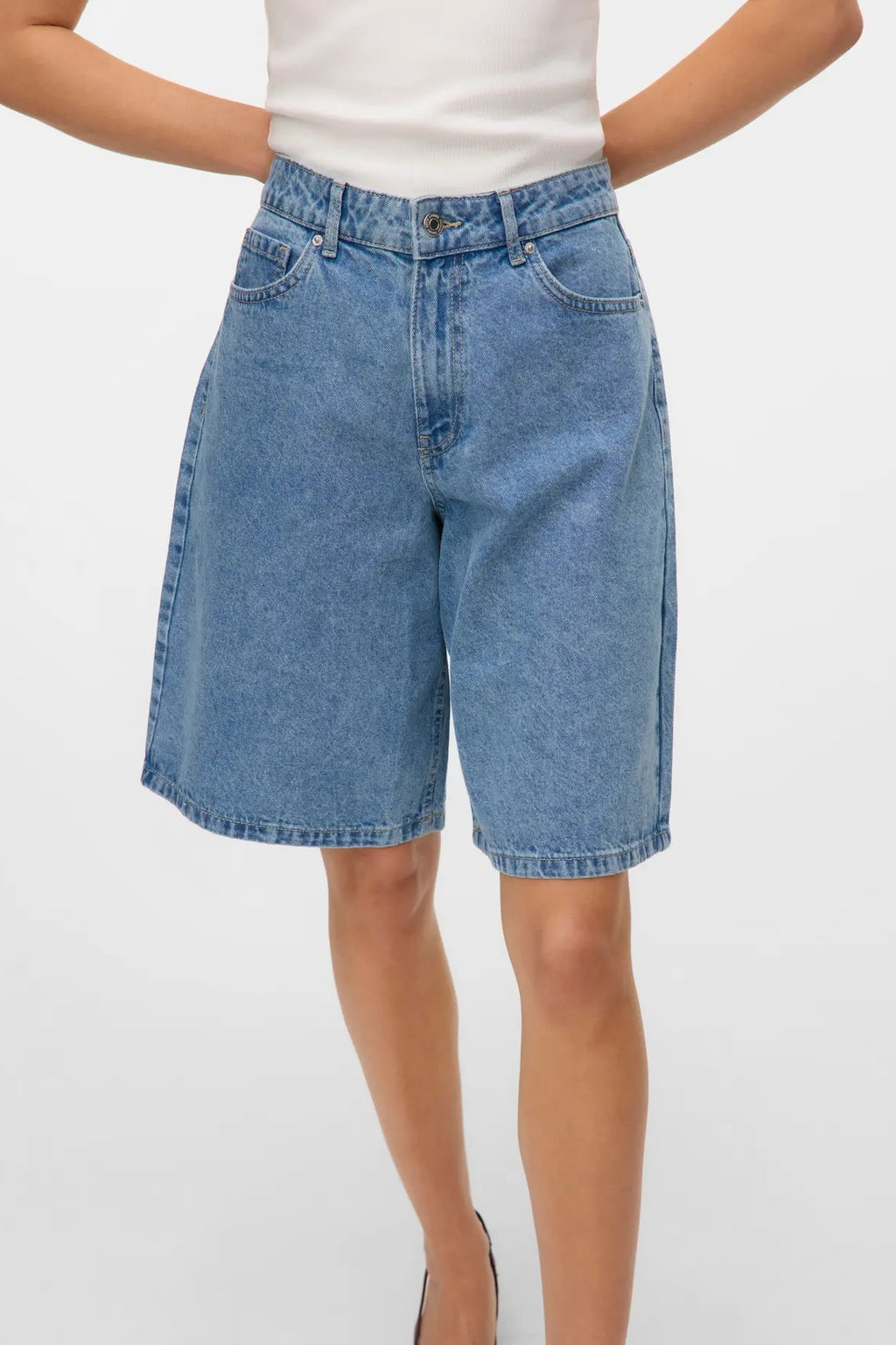Kath Lange Denim Shorts - Light Blue Denim