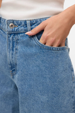 Kath Lange Denim Shorts - Light Blue Denim