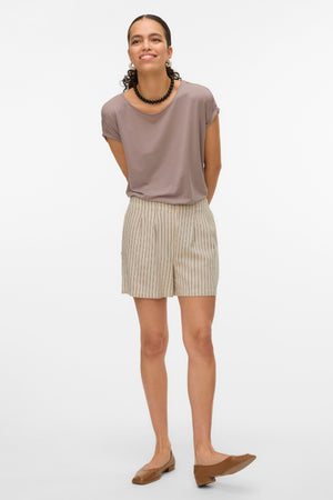 Jesmilo Shorts - Silver Lining