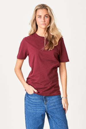Boyfriend Tee - Bordeaux Rød