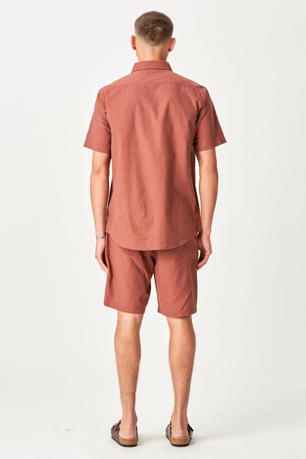 Hørset Sæt Kortærmet Skjorte + Hør shorts – Terracotta