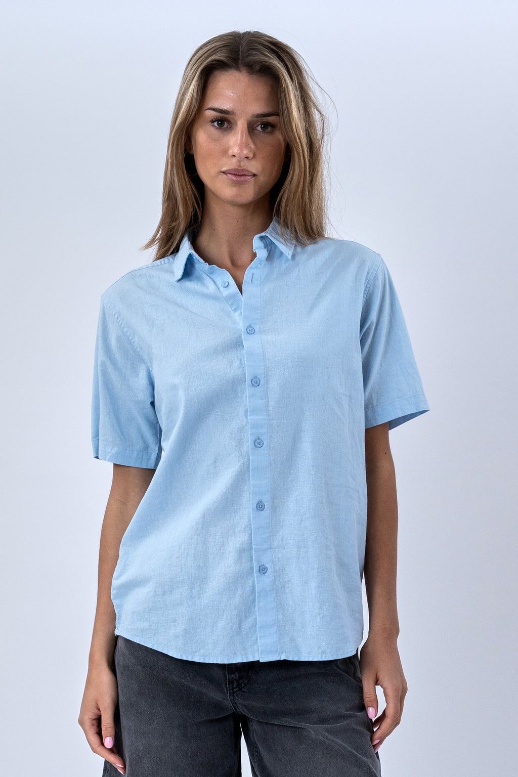 Kortærmet Hørskjorte - Lyseblå