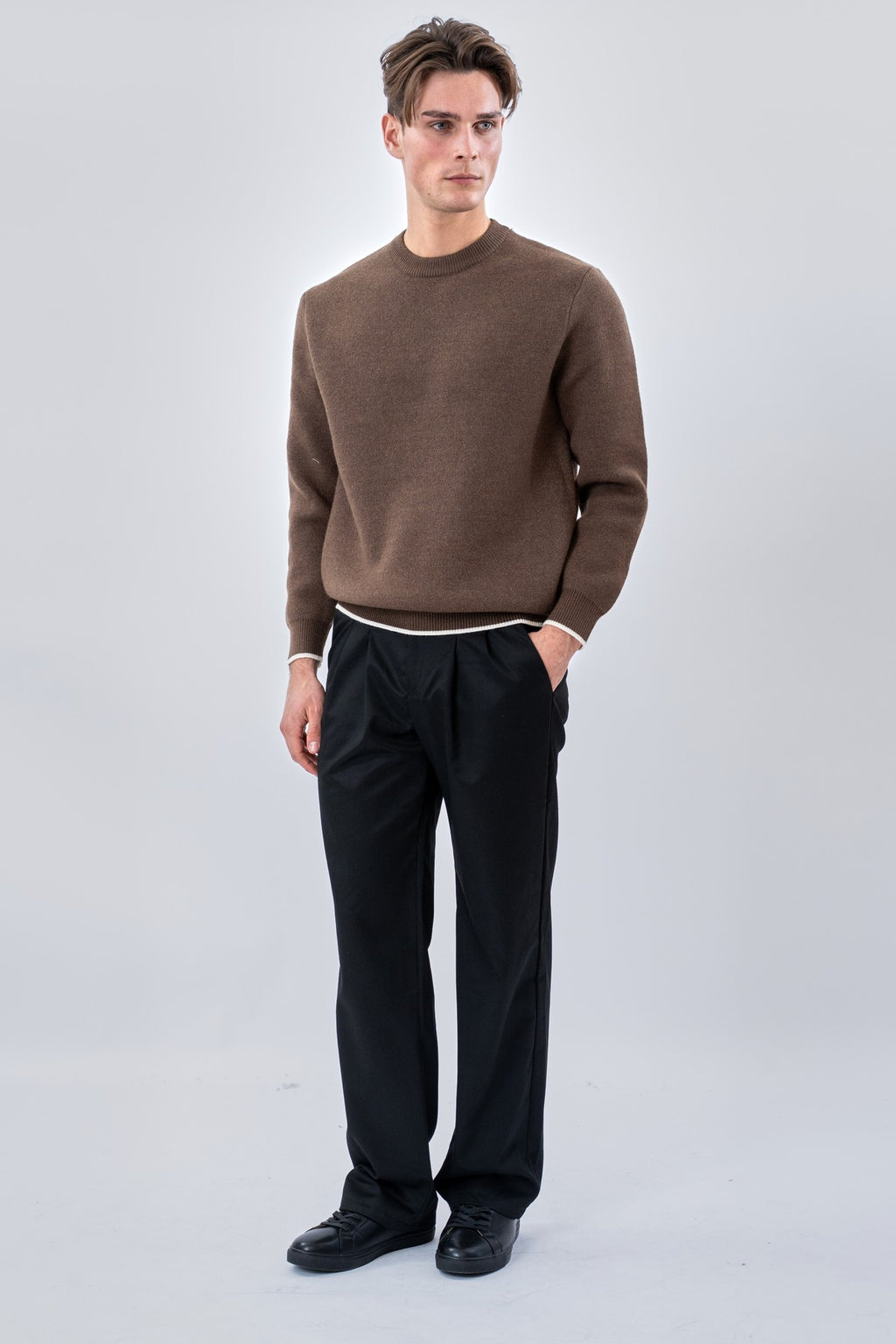 Crewneck Sweater - Brun