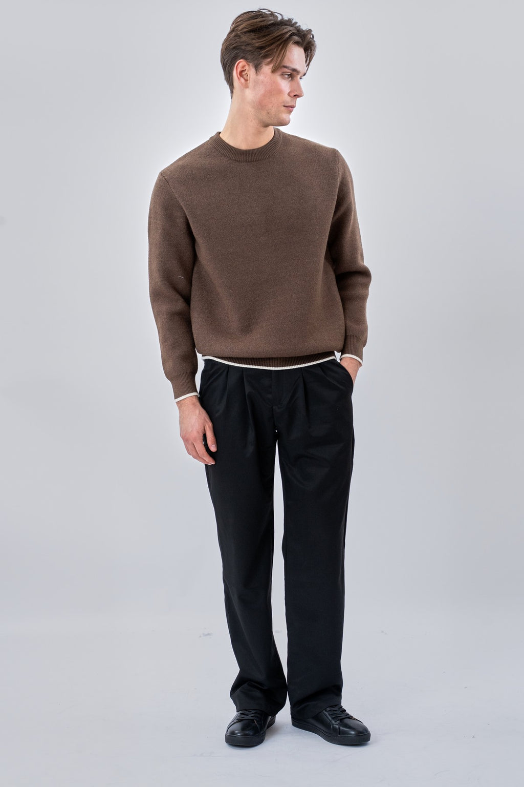 Crewneck Sweater - Brun