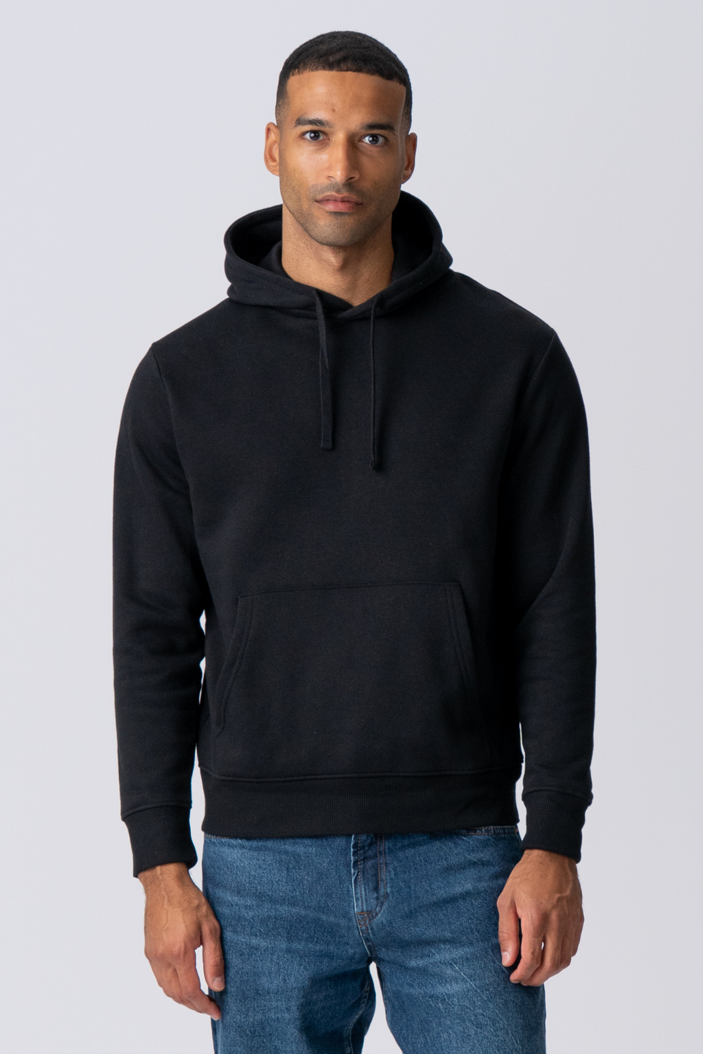 Essential Hoodie - Sort