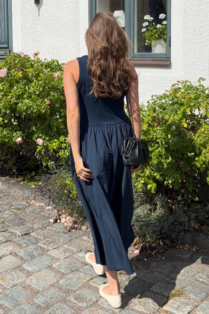 Hanna Kjole - Mørk Blå