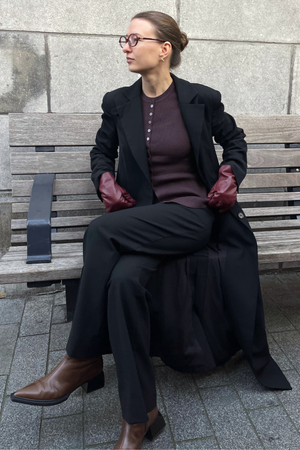 Ukino Strikcardigan med Rund Hals - Chocolate Plum