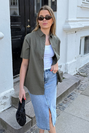 Kortærmet Hørskjorte - Army