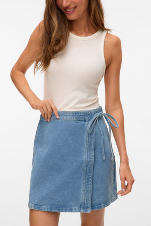 Liza Short Denim Slå-om-nederdel - Medium Blue Denim