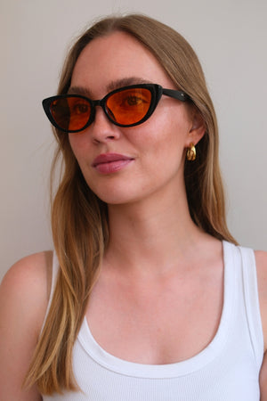 Zoe Solbriller - Sort/Rød